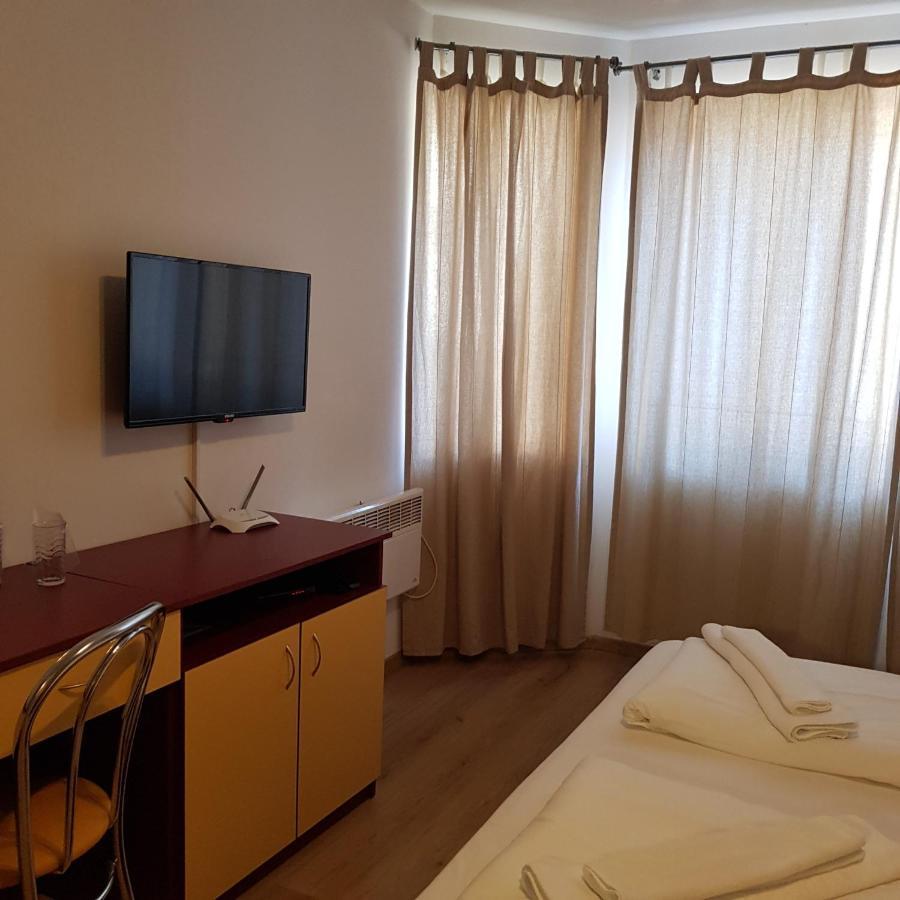 Todorini Kuli Apartments Банско Экстерьер фото