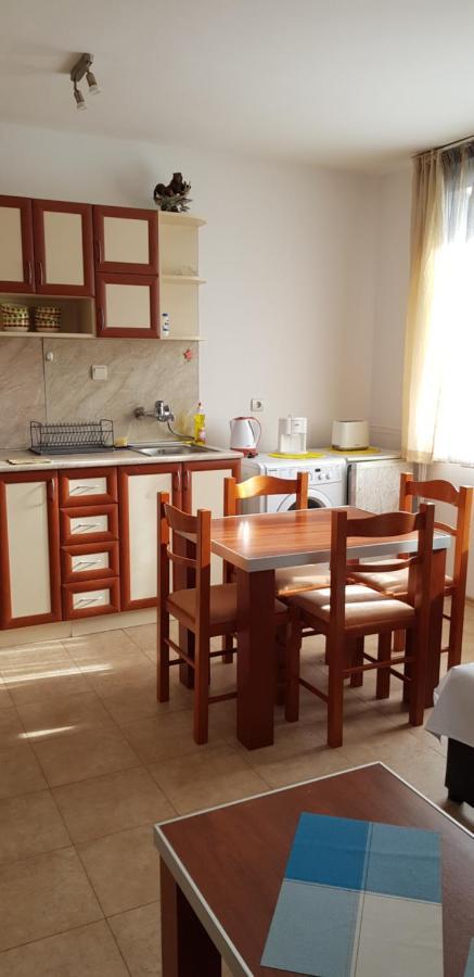 Todorini Kuli Apartments Банско Экстерьер фото