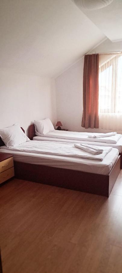 Todorini Kuli Apartments Банско Номер фото