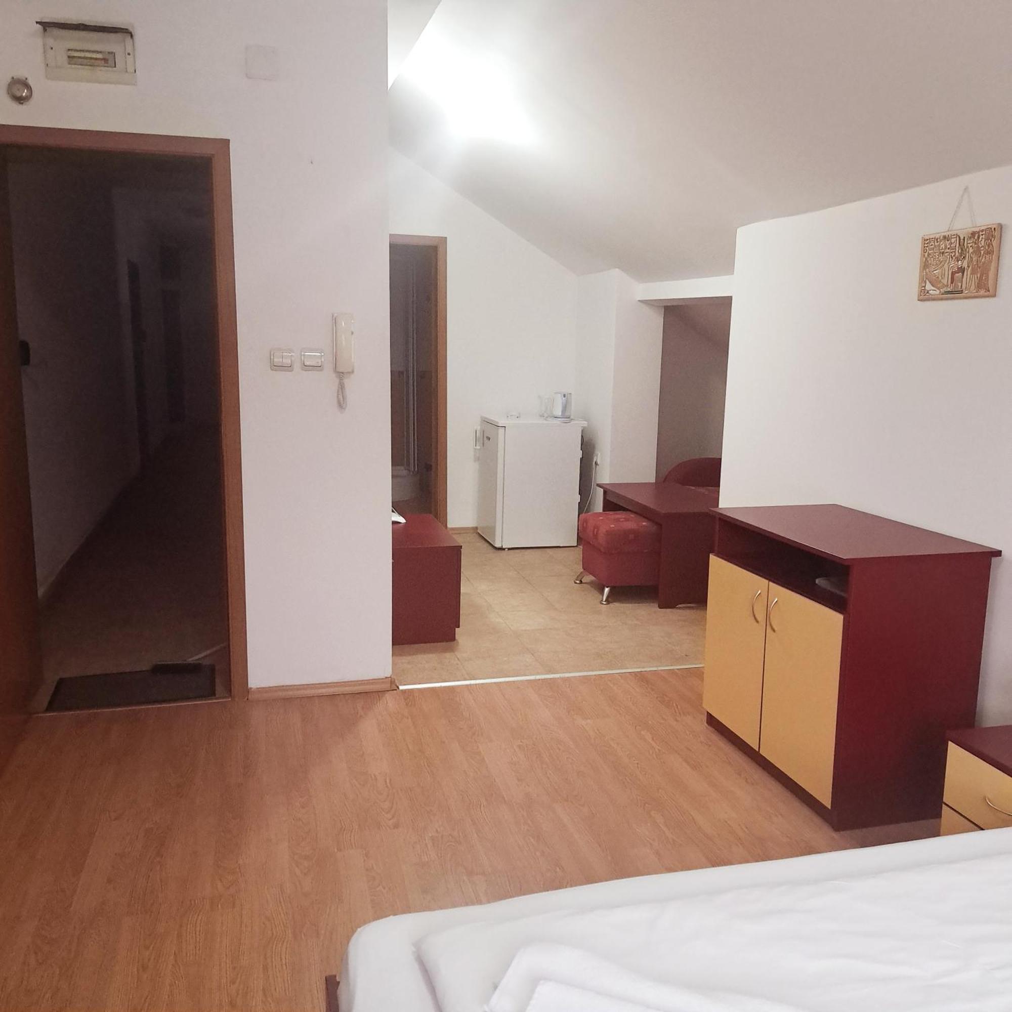 Todorini Kuli Apartments Банско Номер фото