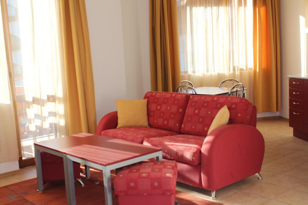 Todorini Kuli Apartments Банско Номер фото