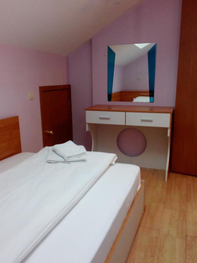 Todorini Kuli Apartments Банско Экстерьер фото